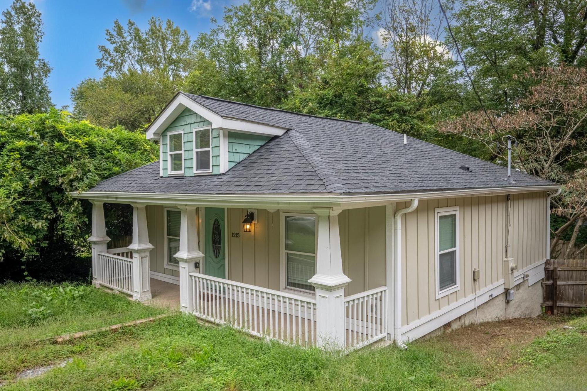 Charming 2Br Bungalow 4 Minutes To Duke University 达拉姆 外观 照片